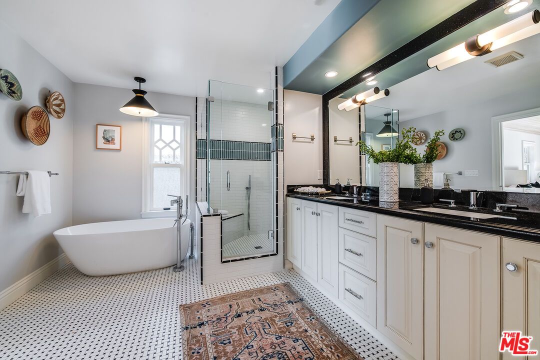 Bathroom, Dual Sink Vanities, Free Standing Baths, Glass Shower, Interior, Recessed Lighting