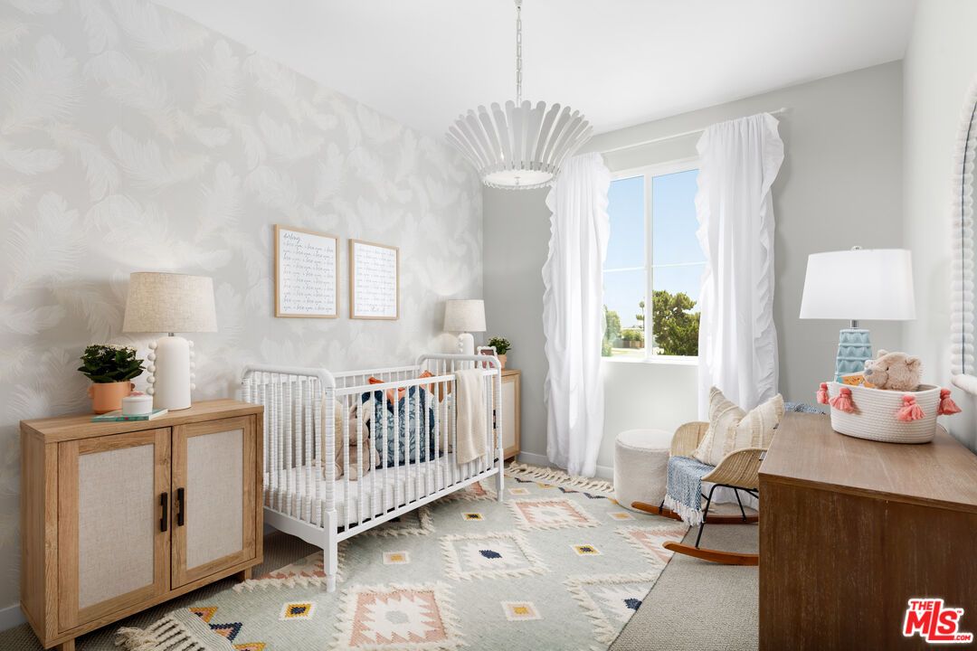 Bedroom, Interior, Pendant Lights