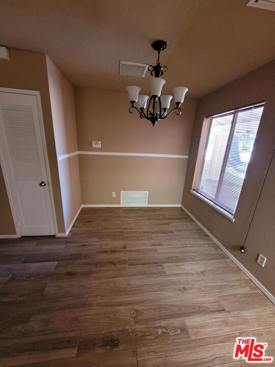 Chandelier, Empty room, Interior, Wood Texture Flooring