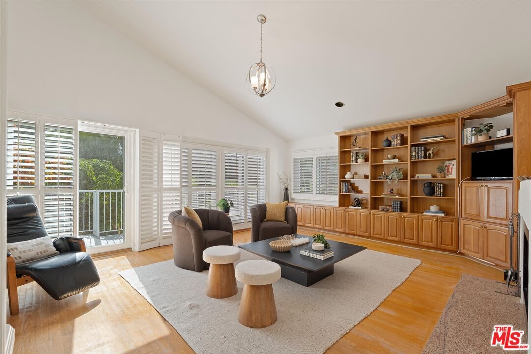 Interior, Living room, Pendant Lights, Wood Texture Flooring