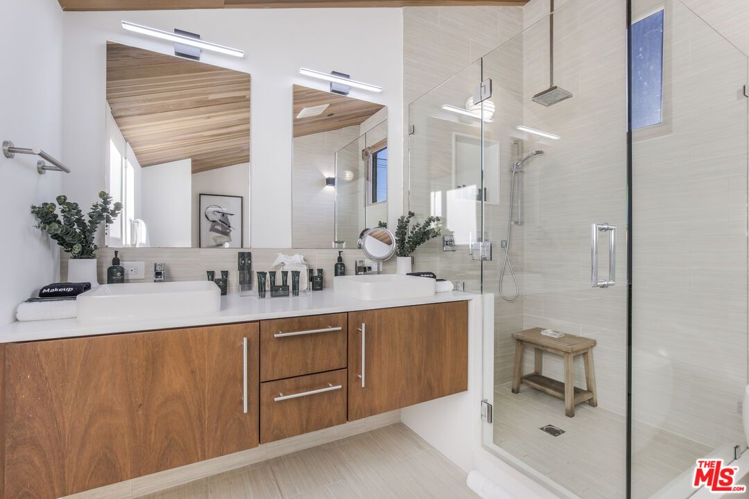 Bathroom, Dual Sink Vanities, Glass Shower, Interior, Wooden Ceilings