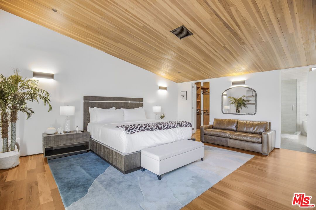 Bedroom, Interior, Wooden Ceilings, Wood Texture Flooring