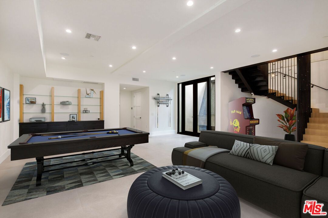 Billiard Table, Game Room, Interior, Living room, Recessed Lighting