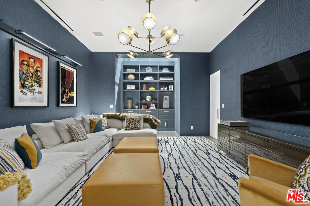 Interior, Living room, Pendant Lights