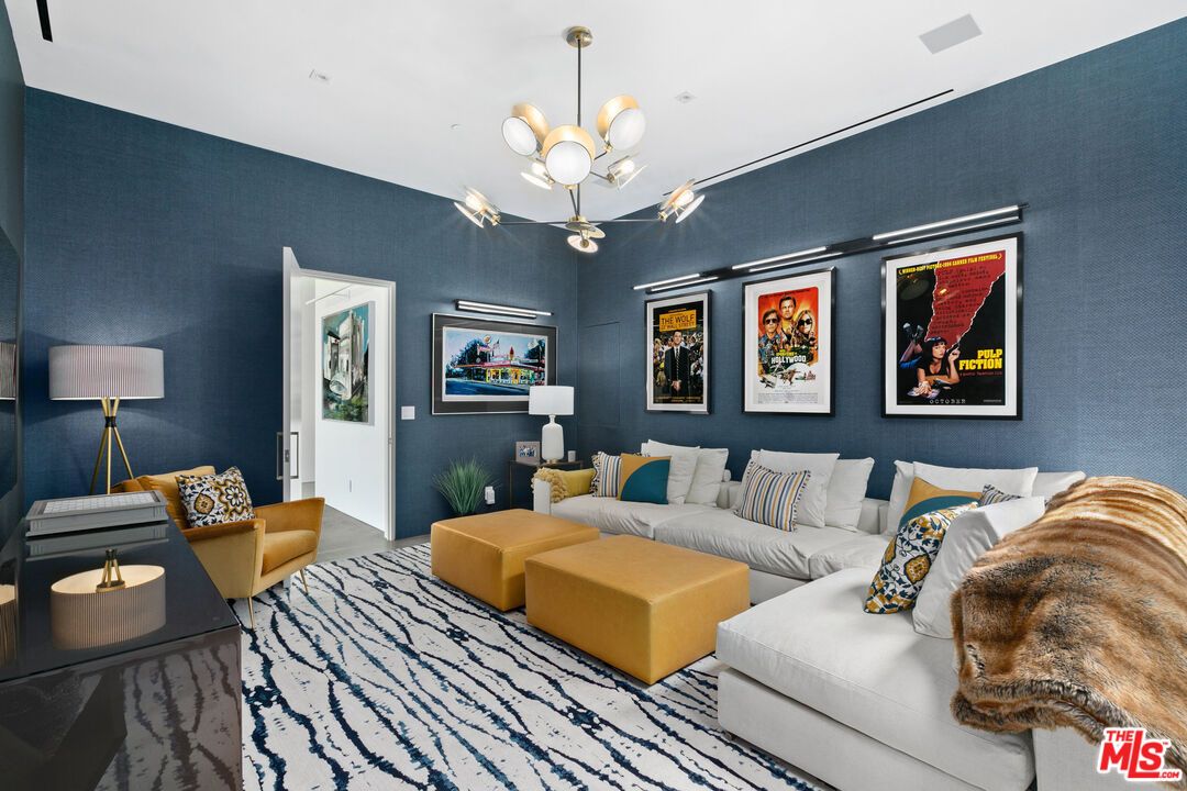Interior, Living room, Pendant Lights