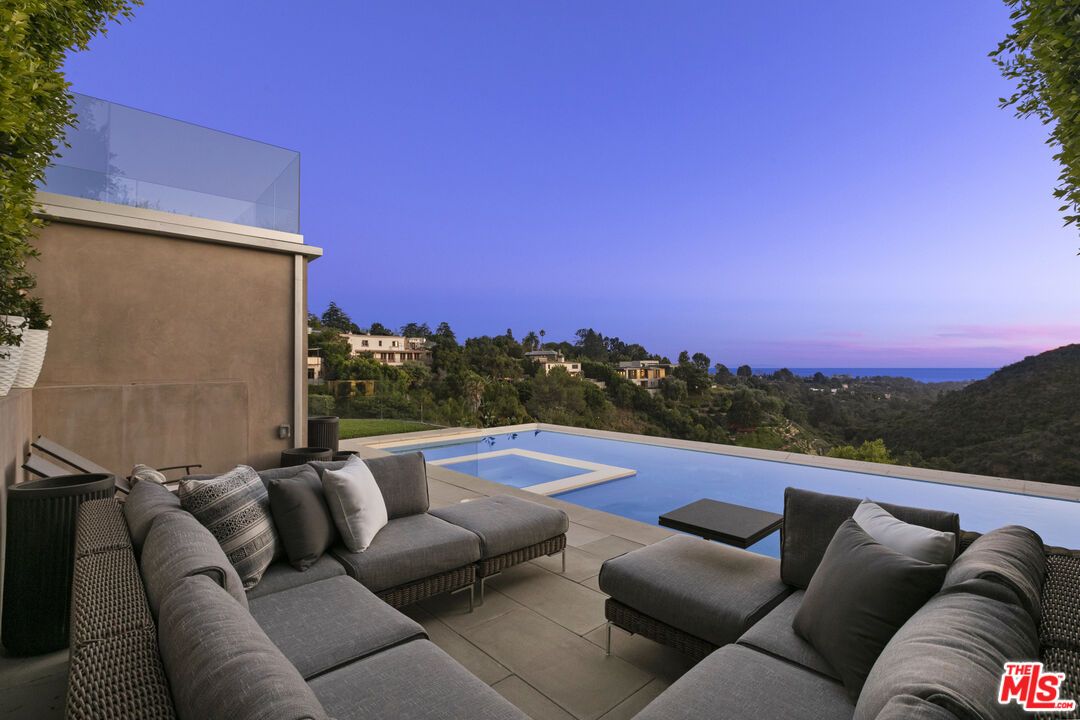 Water, Exterior, Pool, Other