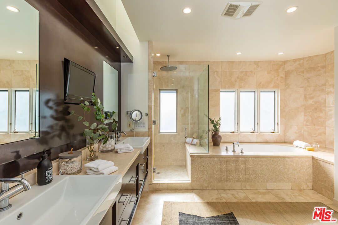 Bathroom, Dual Sink Vanities, Glass Shower, Interior, Recessed Lighting