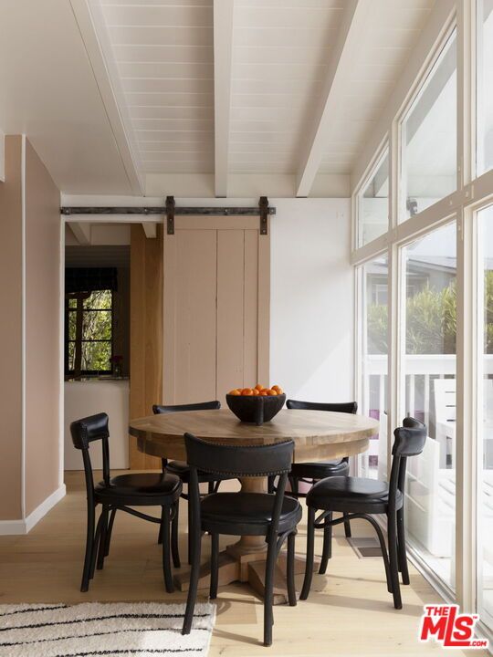 Dining room, Interior, Wood Texture Flooring