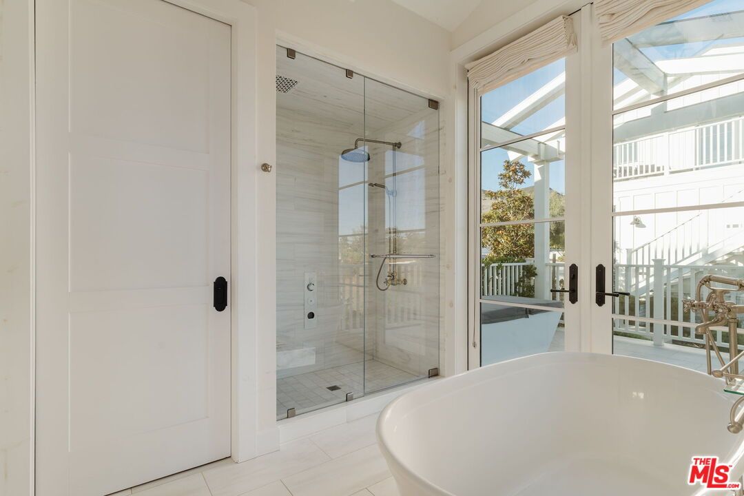 Bathroom, Free Standing Baths, Glass Shower, Interior