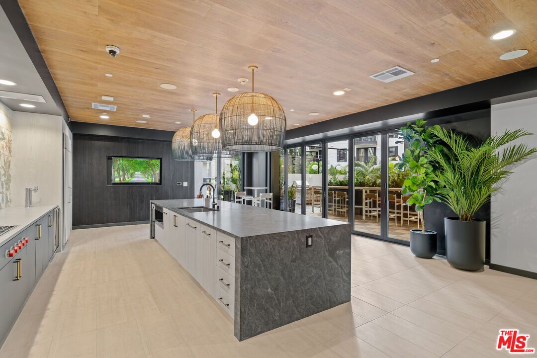 Interior, Kitchen, Pendant Lights, Recessed Lighting, Wooden Ceilings