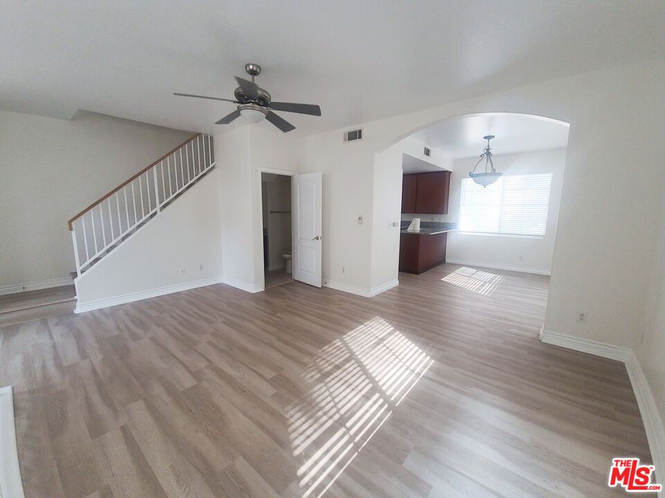 Empty room, Interior, Kitchen, Wood Texture Flooring