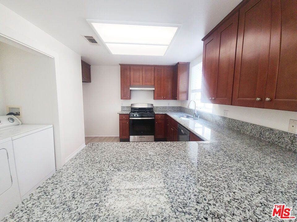 Interior, Kitchen, Washer