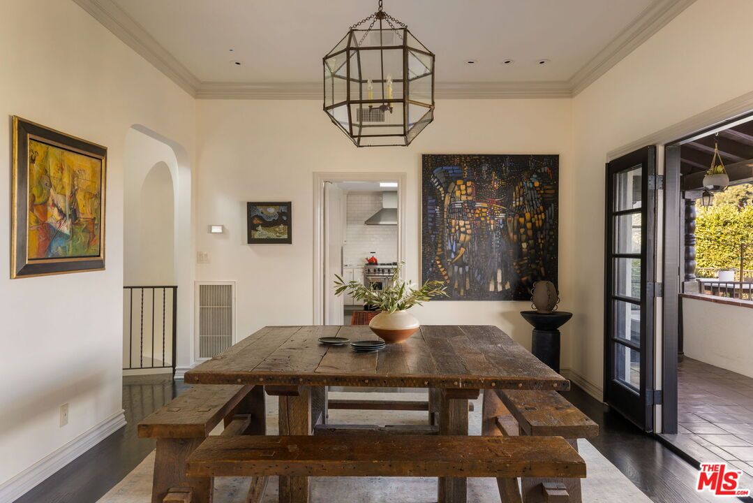Dining room, Interior, Pendant Lights, Recessed Lighting, Wood Texture Flooring