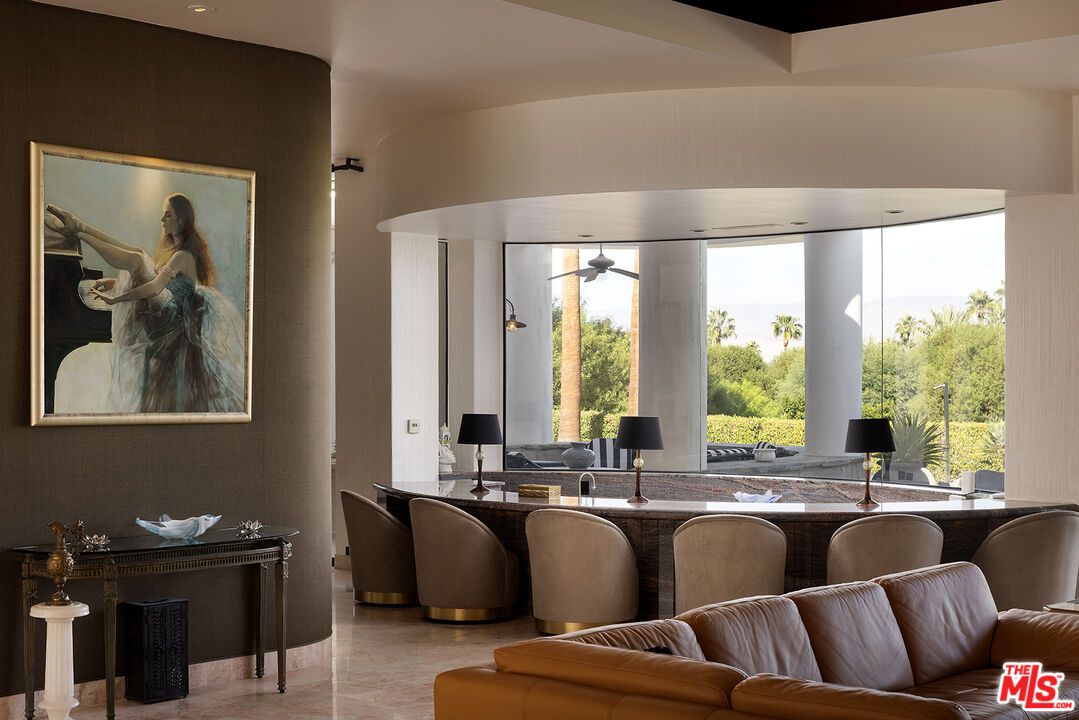 Dining room, Interior, Recessed Lighting