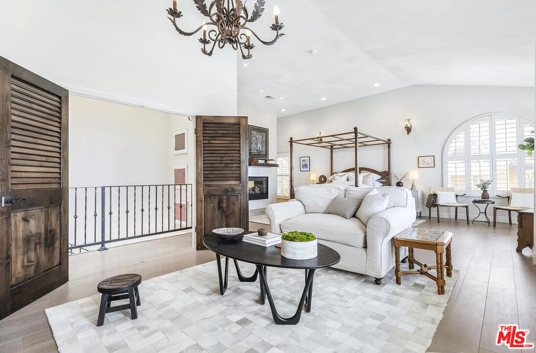 Chandelier, Dining room, Fireplace, Interior, Living room, Recessed Lighting, Wood Texture Flooring