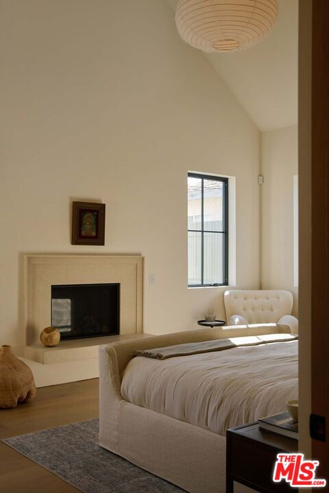 Bedroom, Fireplace, Interior, Wood Texture Flooring