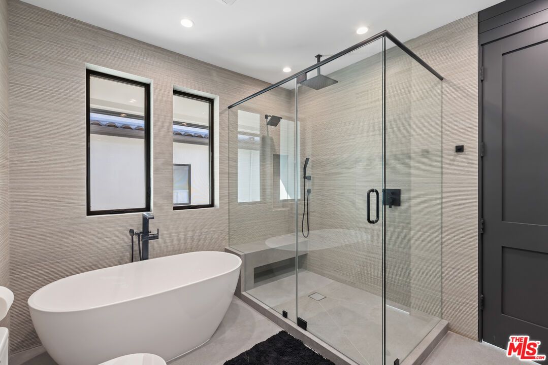 Bathroom, Free Standing Baths, Glass Shower, Interior, Recessed Lighting