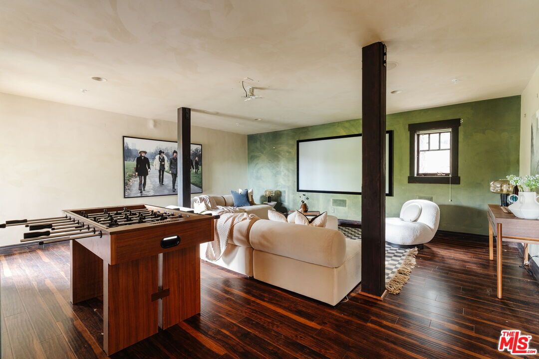 Interior, Living room, Projection Screen, Recessed Lighting, Wood Texture Flooring