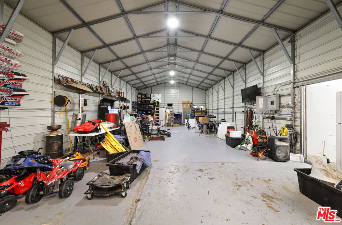 Garage, Interior, Recessed Lighting