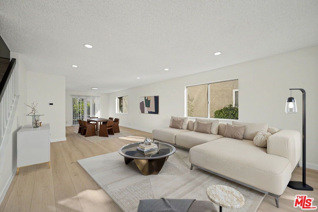 Dining room, Interior, Living room, Recessed Lighting, Wood Texture Flooring