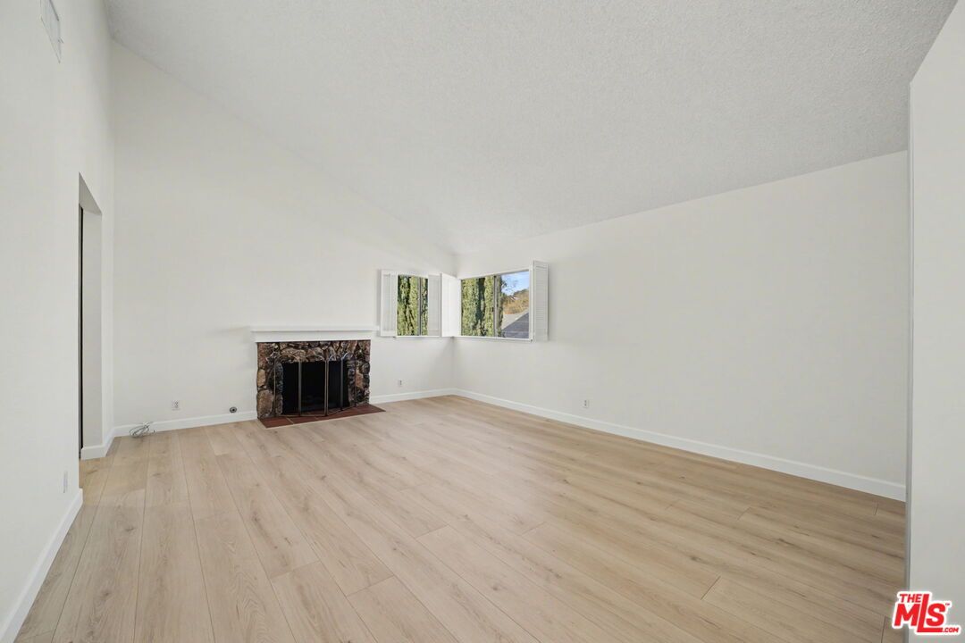Empty room, Fireplace, Interior, Wood Texture Flooring