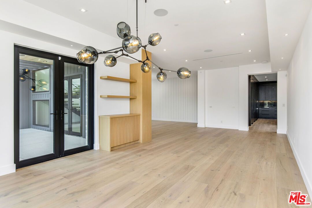 Empty room, Interior, Pendant Lights, Recessed Lighting, Wood Texture Flooring