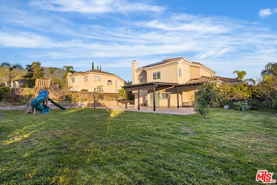 Backyard, Exterior, Playground