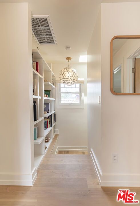 Chandelier, Interior, Wood Texture Flooring