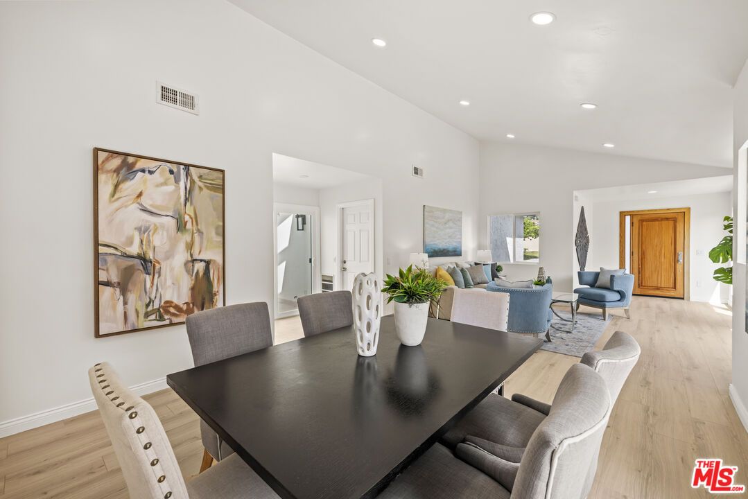 Dining room, Interior, Living room, Recessed Lighting, Wood Texture Flooring