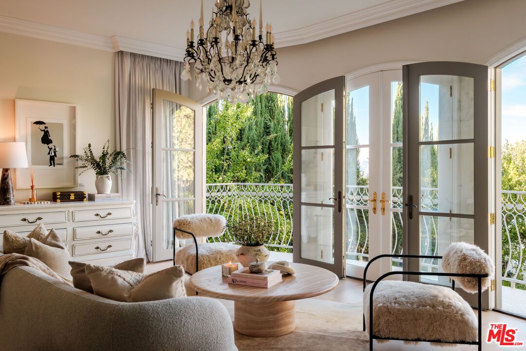 Chandelier, Interior, Living room, Wood Texture Flooring