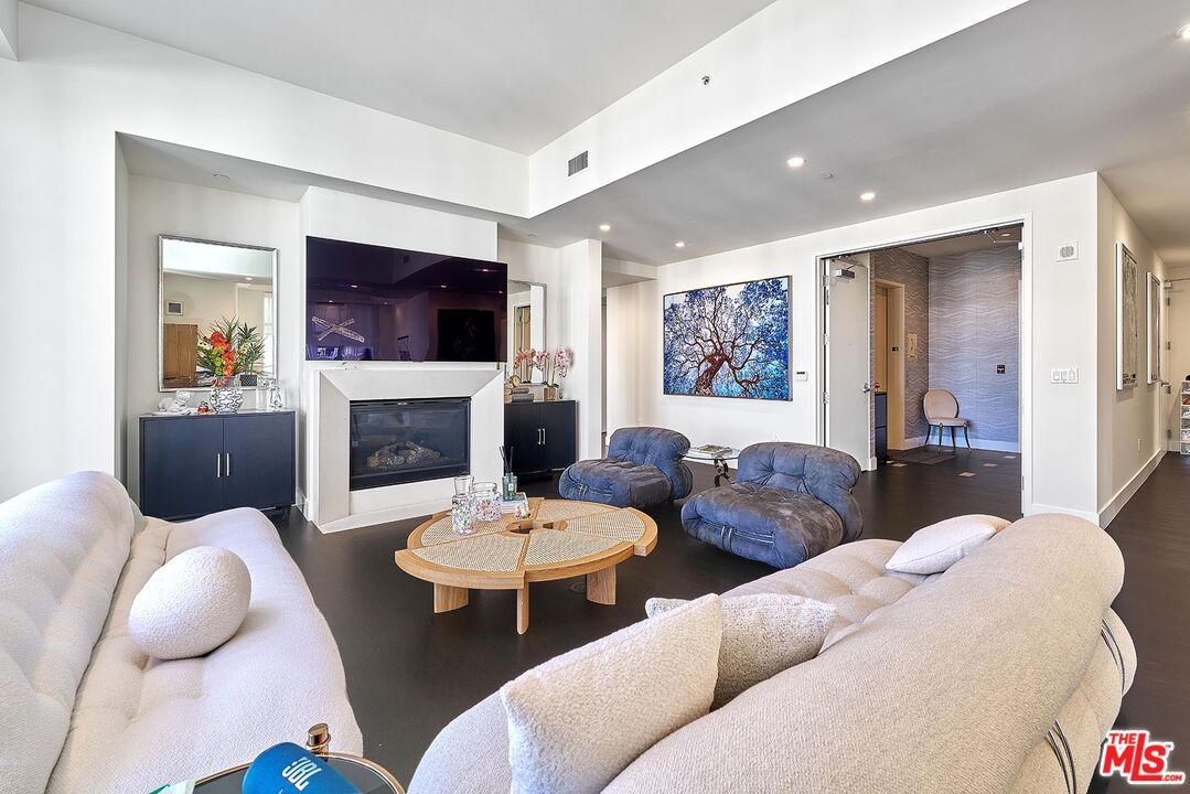 Fireplace, Interior, Living room, Recessed Lighting, Wood Texture Flooring