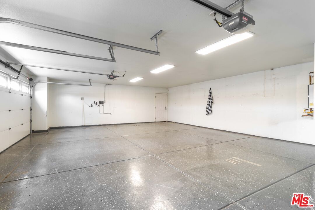 Garage, Interior, Recessed Lighting