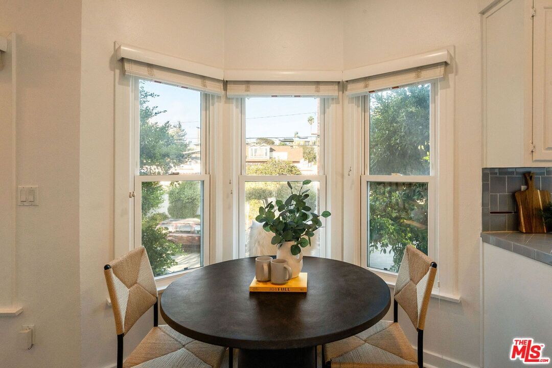 Dining room, Interior