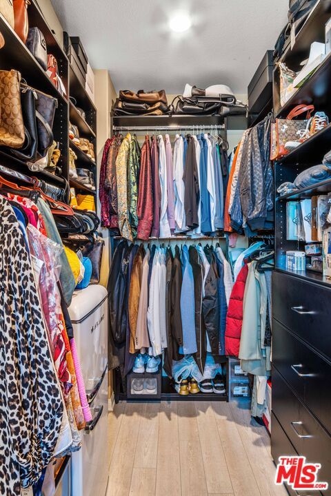 Interior, Recessed Lighting, Walk-in Closets, Wood Texture Flooring