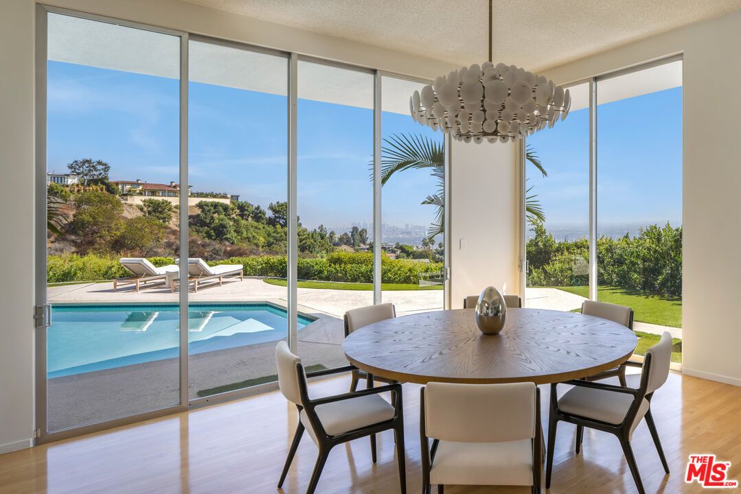 Chandelier, Dining room, Interior, Pool, Wood Texture Flooring