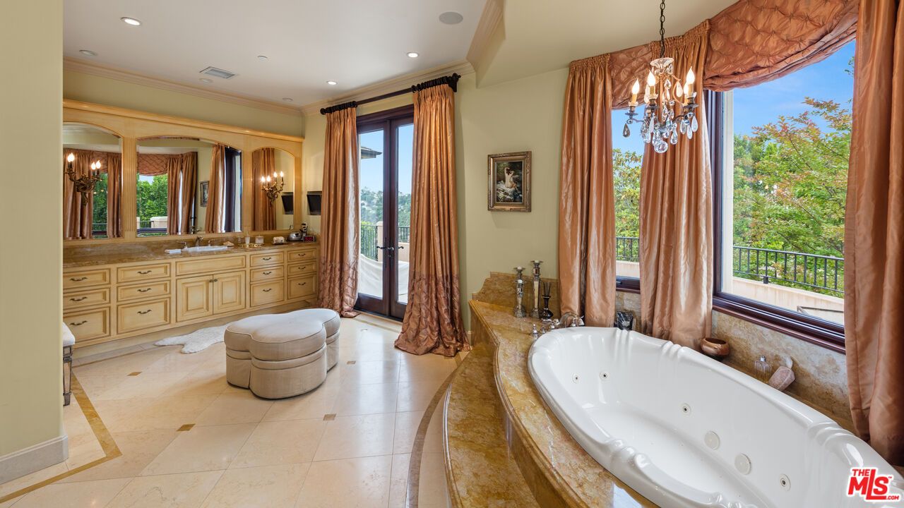 Bathroom, Chandelier, Interior, Recessed Lighting