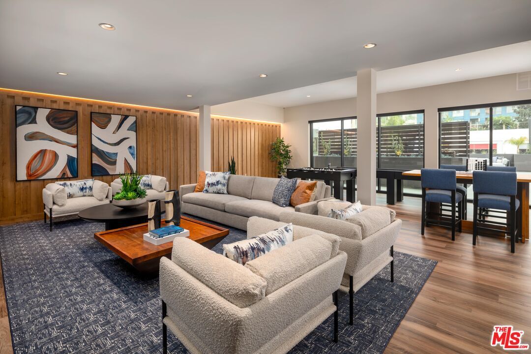 Dining room, Interior, Living room, Recessed Lighting, Wood Texture Flooring