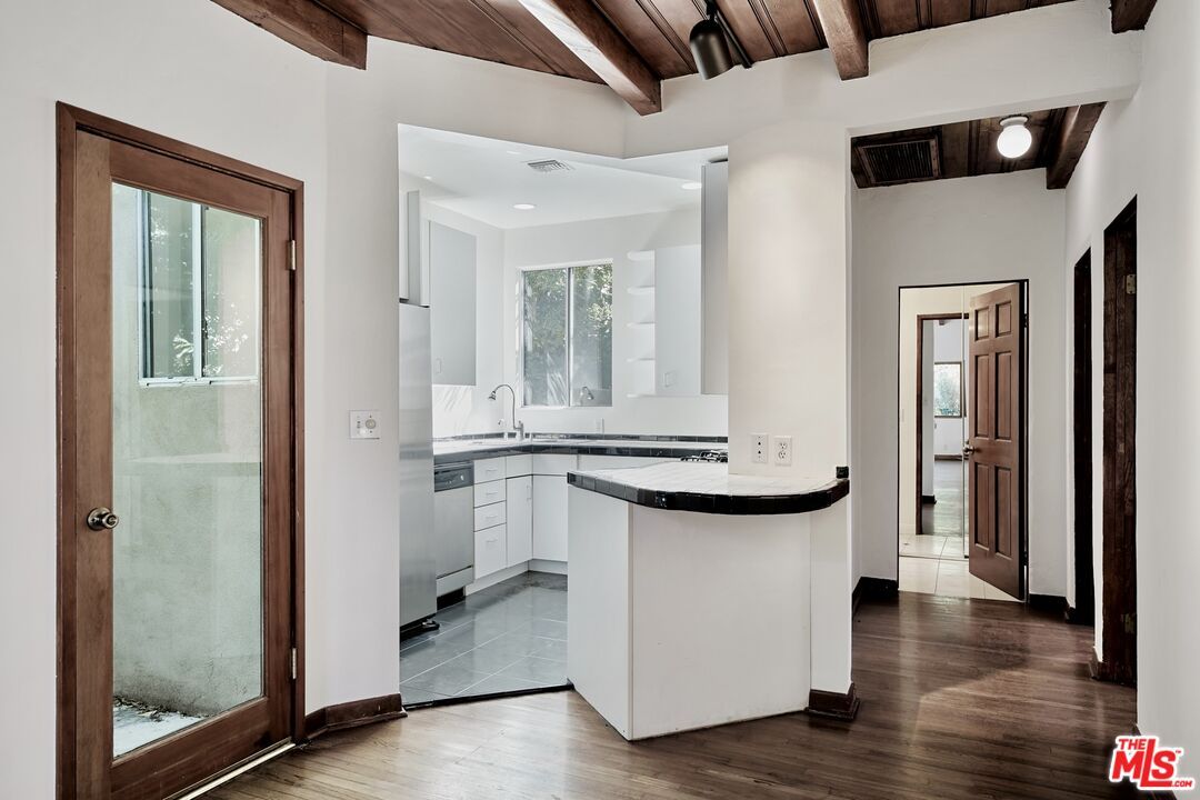 Interior, Kitchen, Wooden Beams, Wooden Ceilings, Wood Texture Flooring