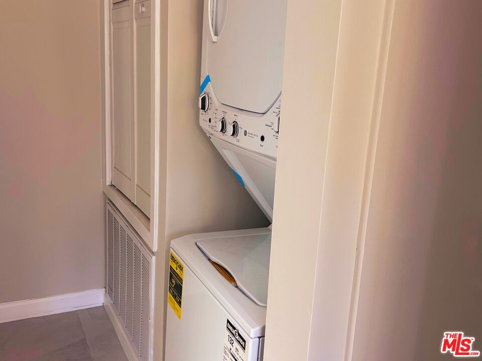 Interior, Utility Closets, Washer