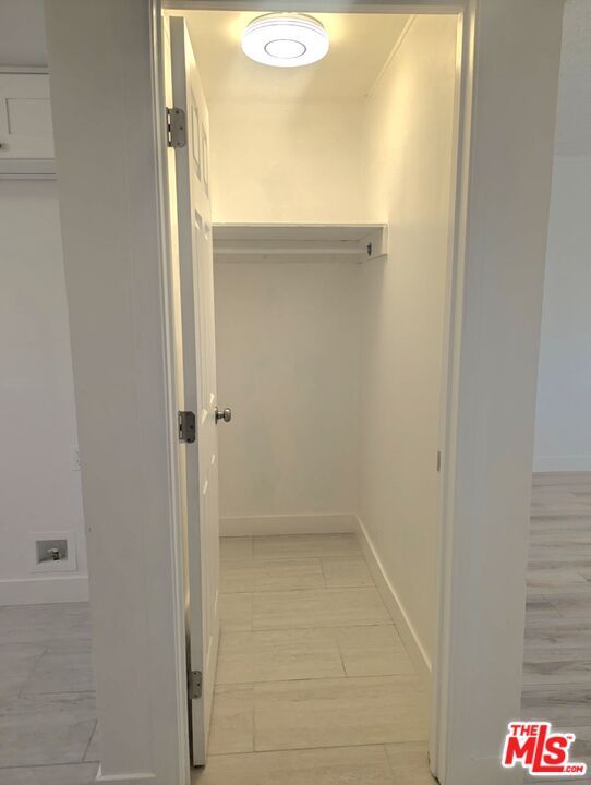 Interior, Marble, Walk-in Closets