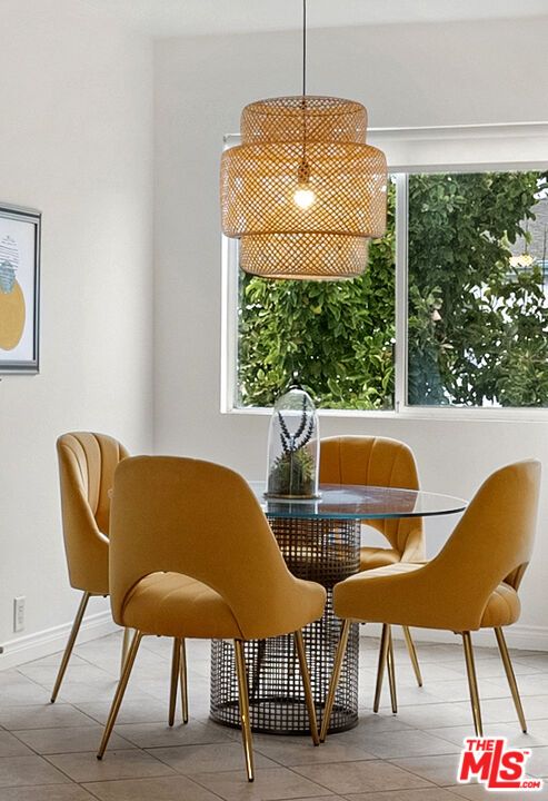 Dining room, Interior, Pendant Lights