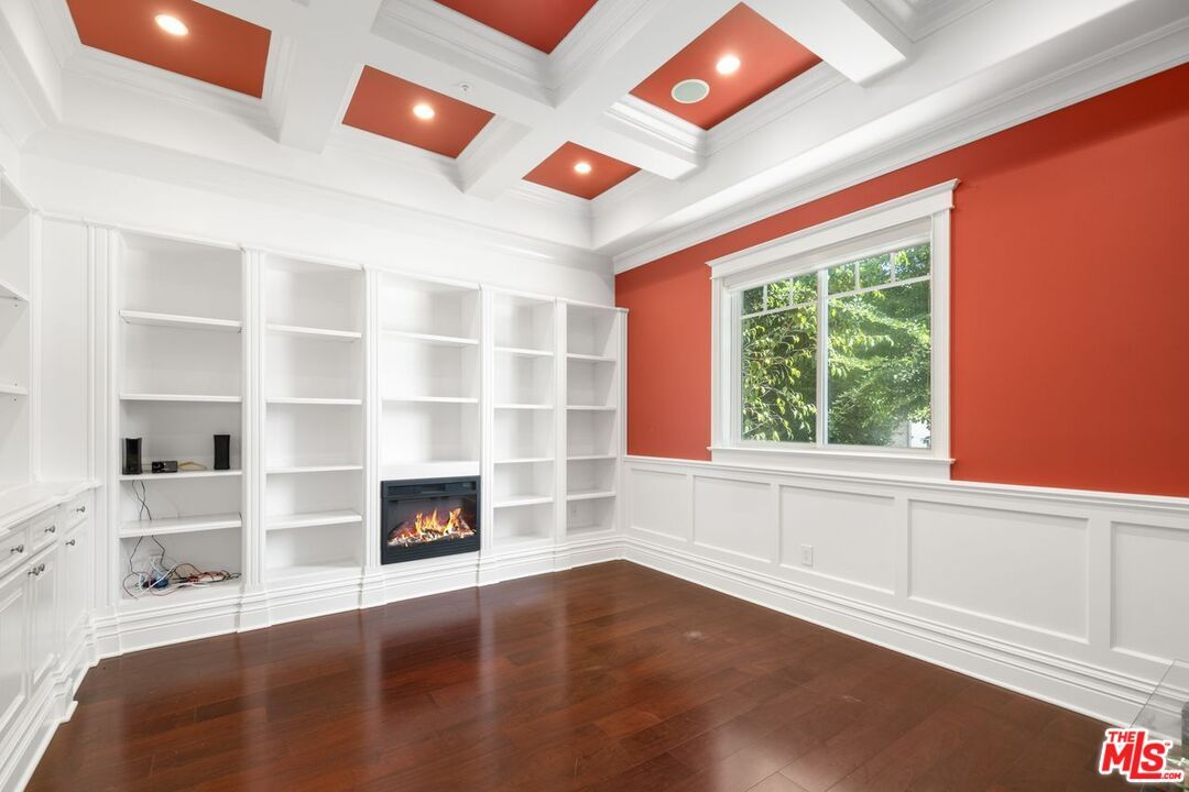 Empty room, Fireplace, Interior, Recessed Lighting, Wood Texture Flooring