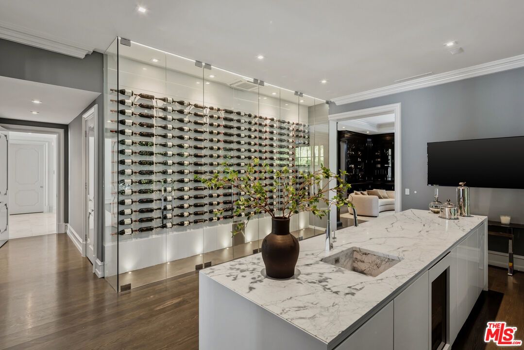 Interior, Recessed Lighting, Wine Storage, Wood Texture Flooring
