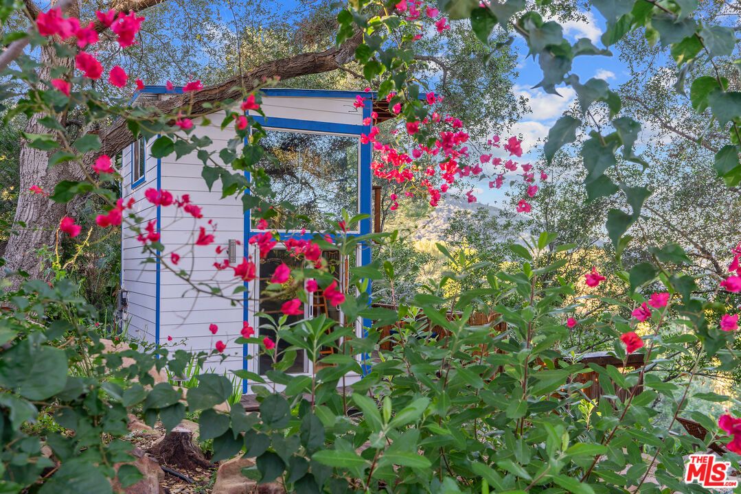 DE Listing image placeholder