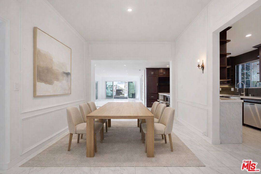 Dining room, Interior, Kitchen, Marble, Recessed Lighting