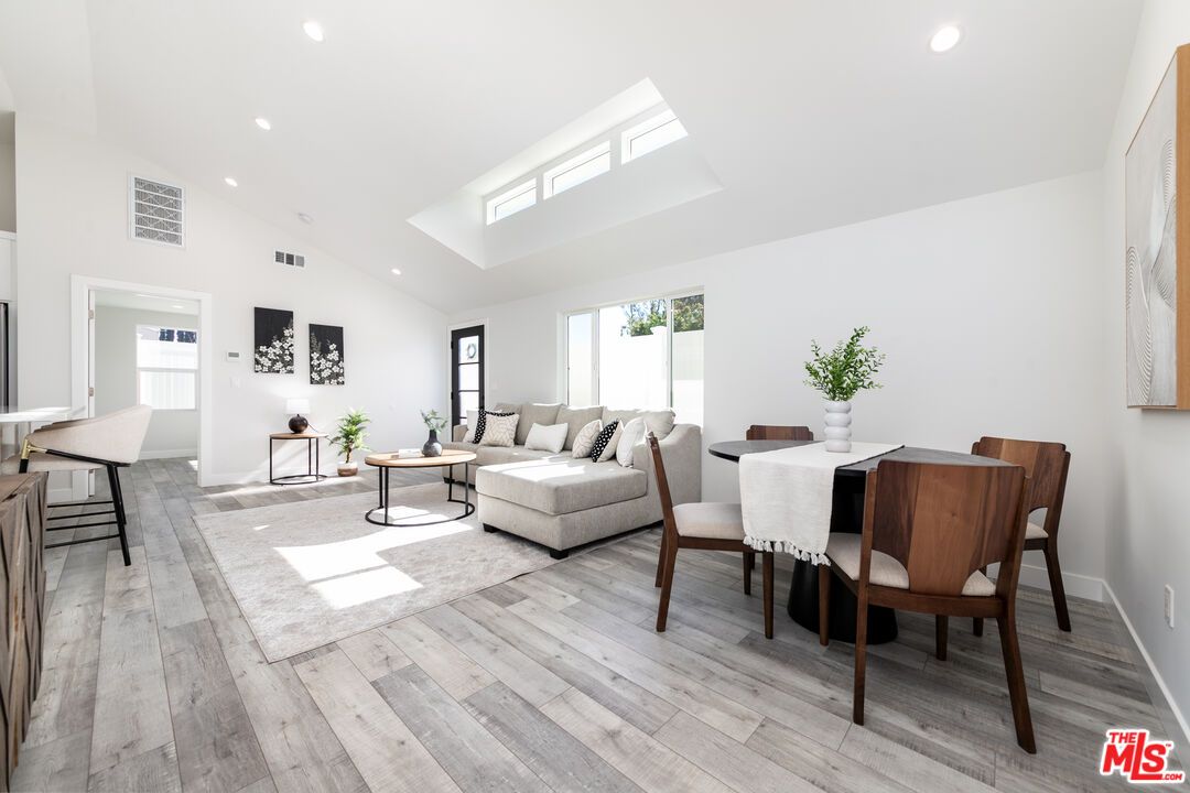 Dining room, Interior, Living room, Recessed Lighting, Wood Texture Flooring