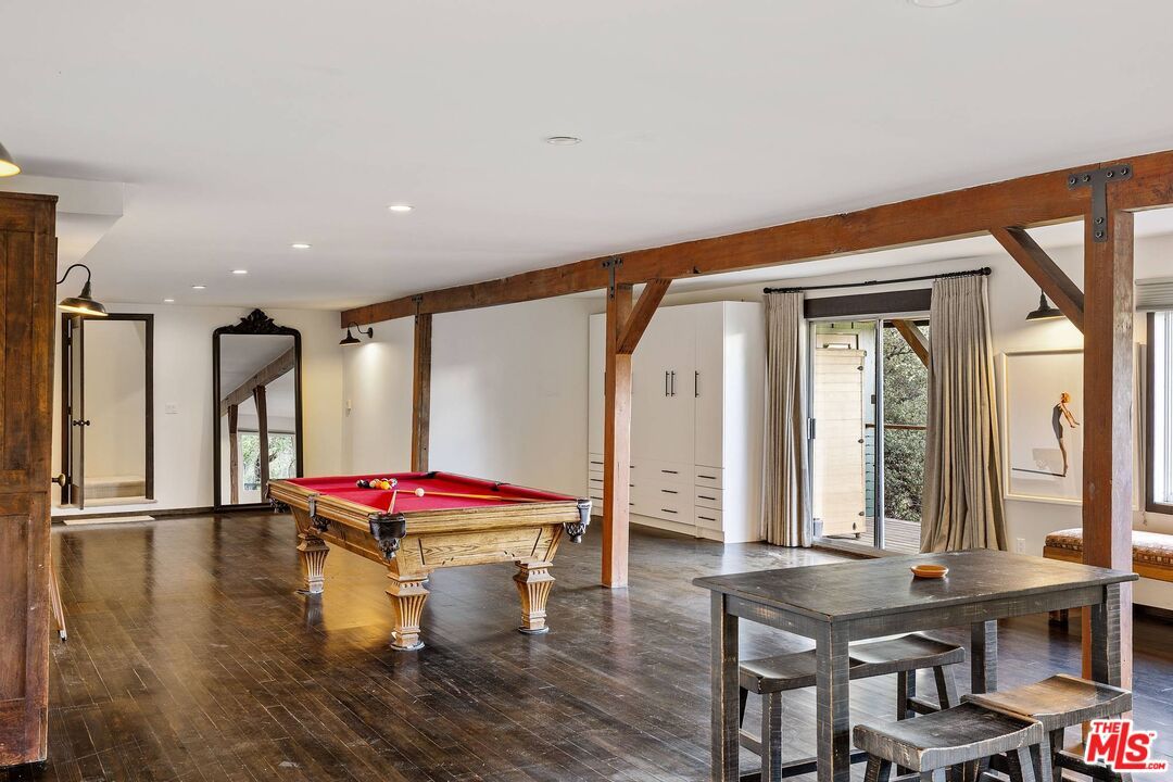 Billiard Table, Game Room, Interior, Recessed Lighting, Wood Texture Flooring
