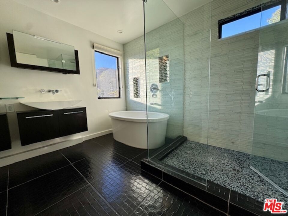 Bathroom, Free Standing Baths, Glass Shower, Interior, Recessed Lighting