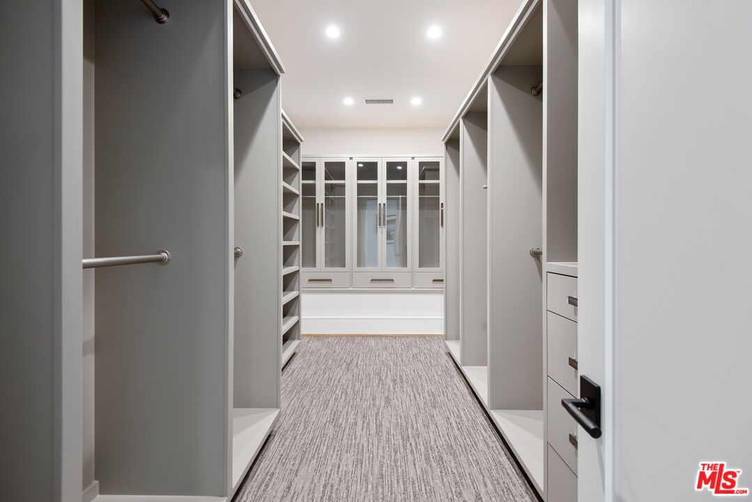 Interior, Recessed Lighting, Walk-in Closets