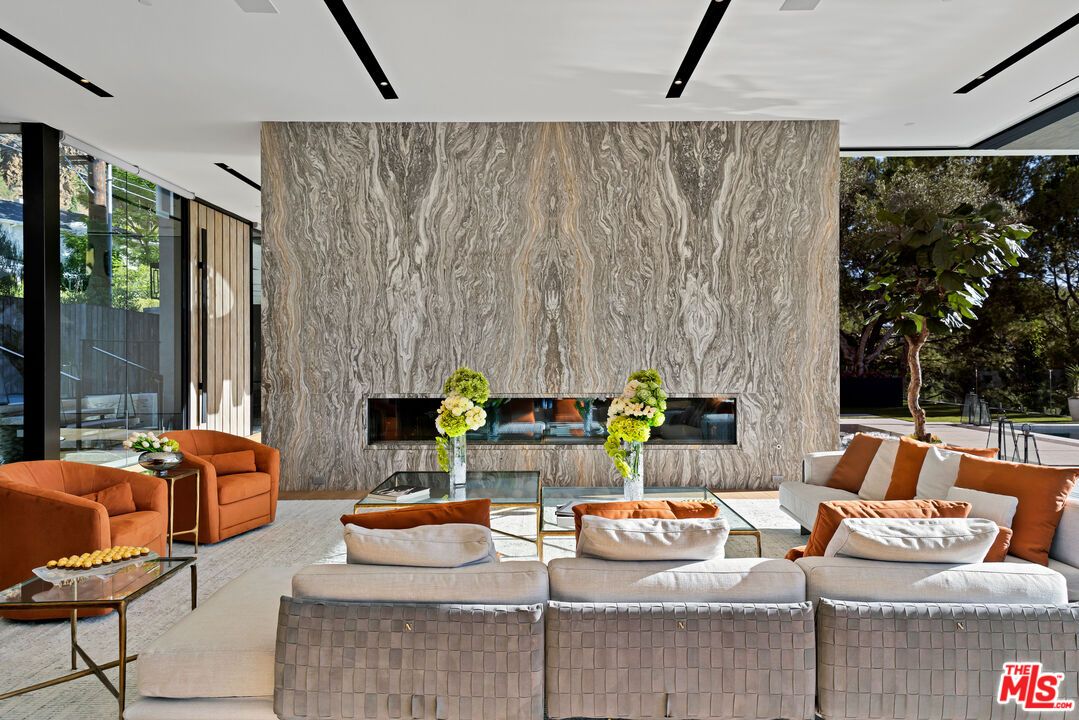 Fireplace, Interior, Living room